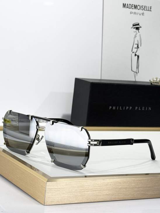 Picture of Chopard Sunglasses _SKUfw70786742fw